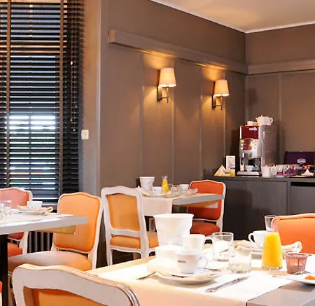 Hotel Les Eleveurs 3*